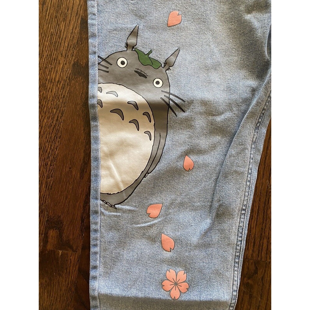 NWT My Neighbor Totoro Size 17 Stretch Light Blue Jeans Hot Topic Rolled Cuff - Picture 2 of 8